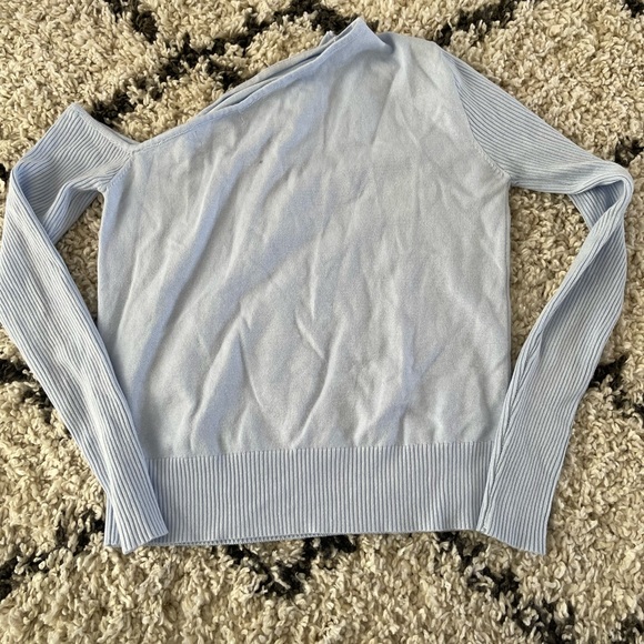 HEARTLOOM Esna Sweater in Sky - Picture 5 of 7